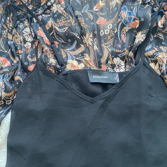 Excellent condition - Mink Pink midi dress - Picture 8 of 8